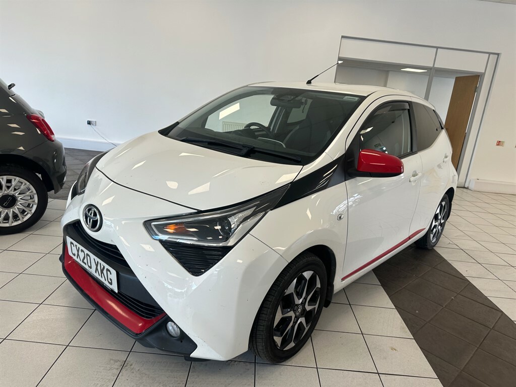 Toyota Aygo 1.0 L Vvt-i X-trend X-shift Tss 