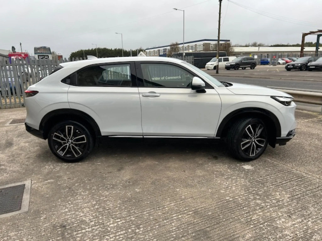 Honda Hr-V 1.5 H I-mmd Advance Suv Hybrid Cvt Euro HG23WNT White #2