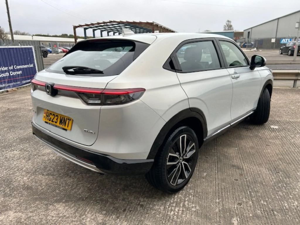 Honda Hr-V 1.5 H I-mmd Advance Suv Hybrid Cvt Euro HG23WNT White #3