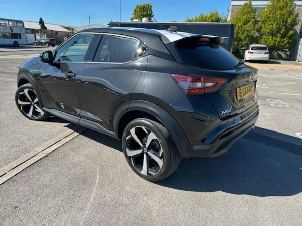 Nissan Juke 1.0 Dig-t Tekna Suv Euro 6 Ss EY22RZR Black #5
