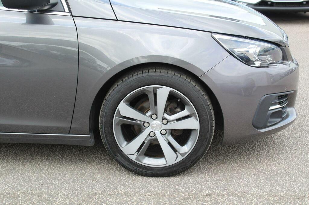 Peugeot 308 Hatchback 1.2 Puretech Gpf Allure Euro 6 Ss YO19OJG Grey #4