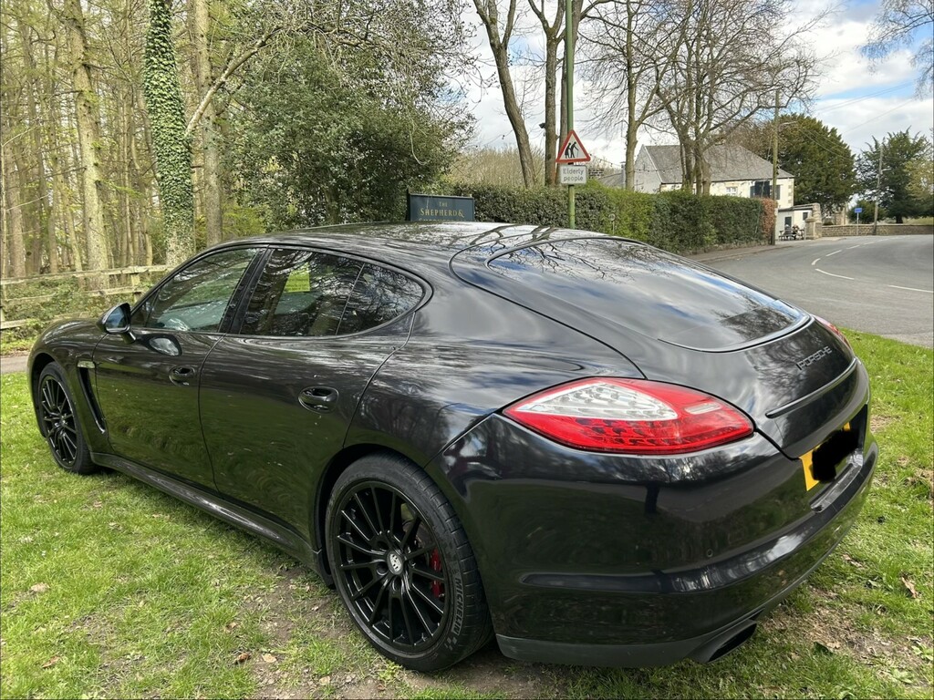 Porsche Panamera 3.0 D V6 Platinum Edition A17KKM Black #6