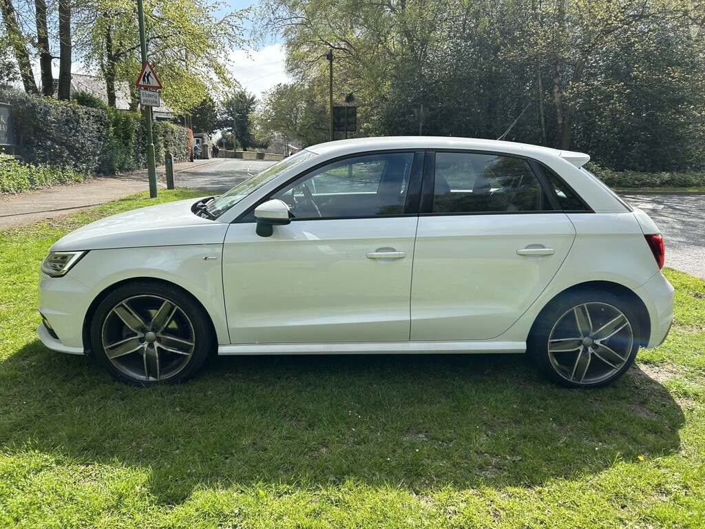 Audi A1 1.6 Tdi S Line SD16DLZ White #5