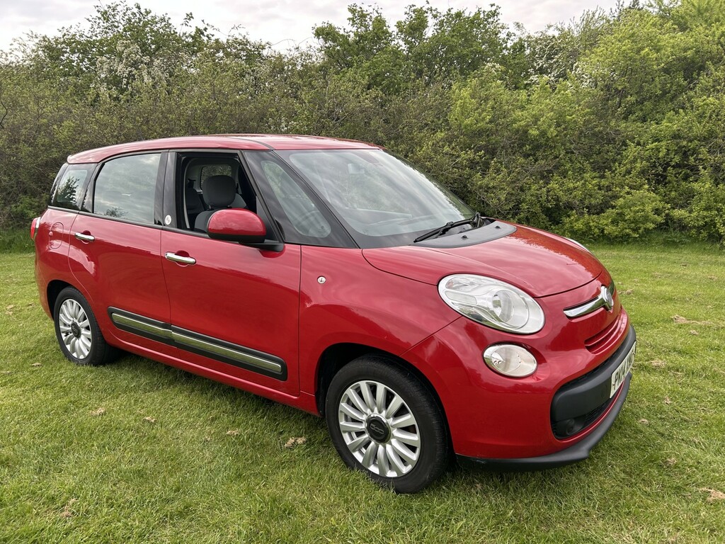 Fiat 500L Mpw 1.3 500L Mpw Pop Star 1.3 Multijet 85Hp 7 Seater Red #2