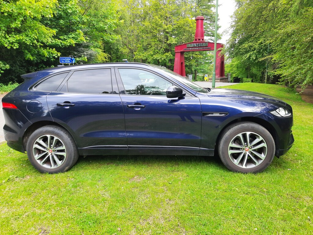 Jaguar F-Pace 2.0 D180 R-sport Blue