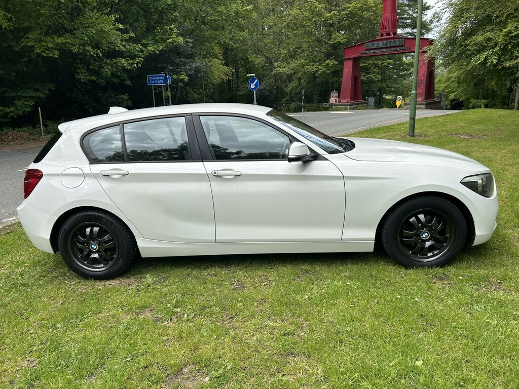 BMW 1 Series 1.6 116D Efficientdynamics 5-Door White