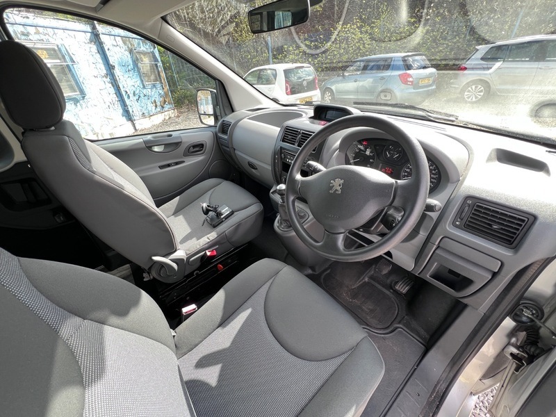 Peugeot Expert 1.6L Null White #10