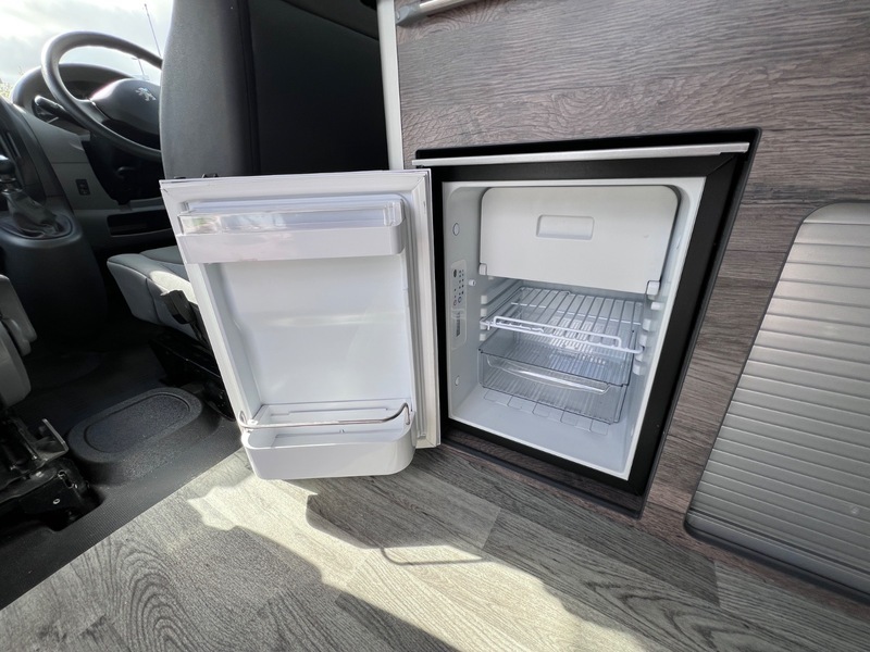 Peugeot Expert 1.6L Null White #13