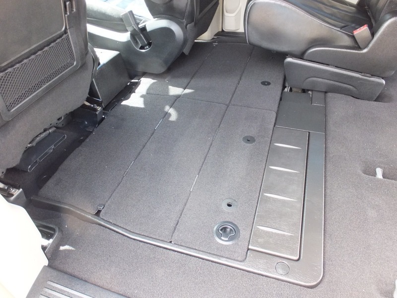 Chrysler Grand Voyager Limited Crd Silver #20