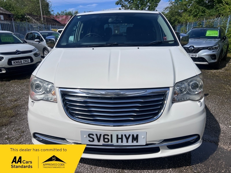 Chrysler Grand Voyager 2.8 Crd Limited Mpv SV61HYM White #3