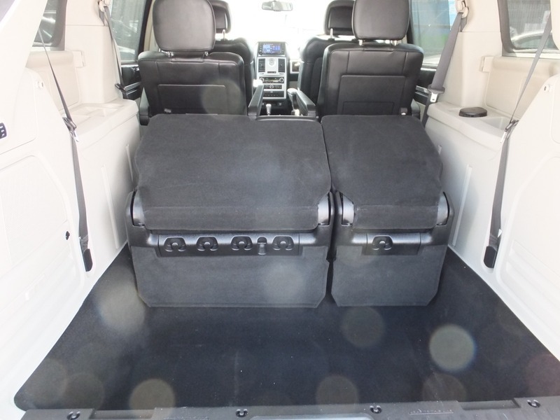 Chrysler Grand Voyager Limited Crd Silver #16