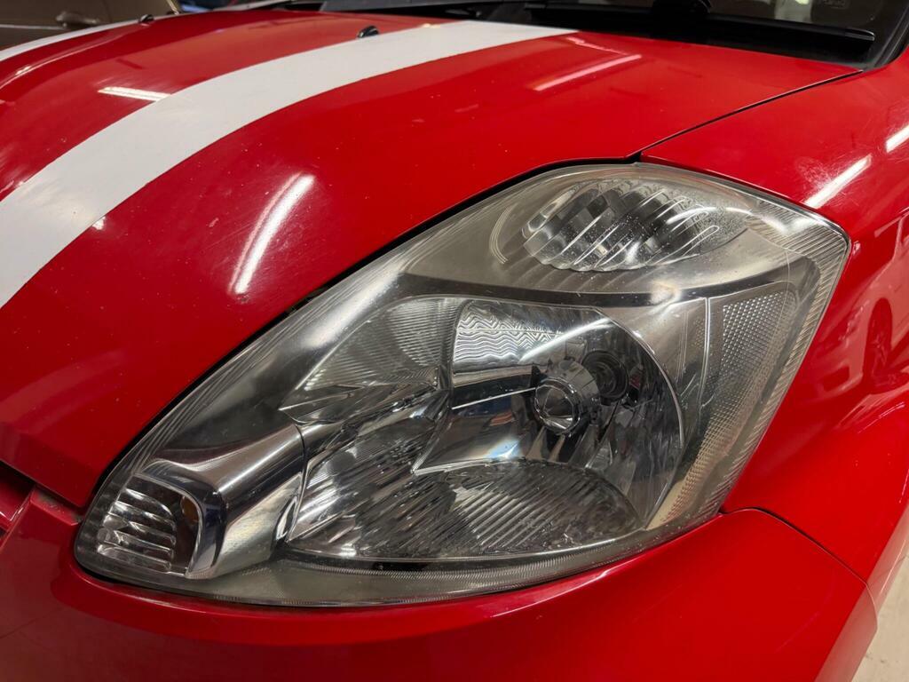 Daihatsu Sirion Hatchback Red #11