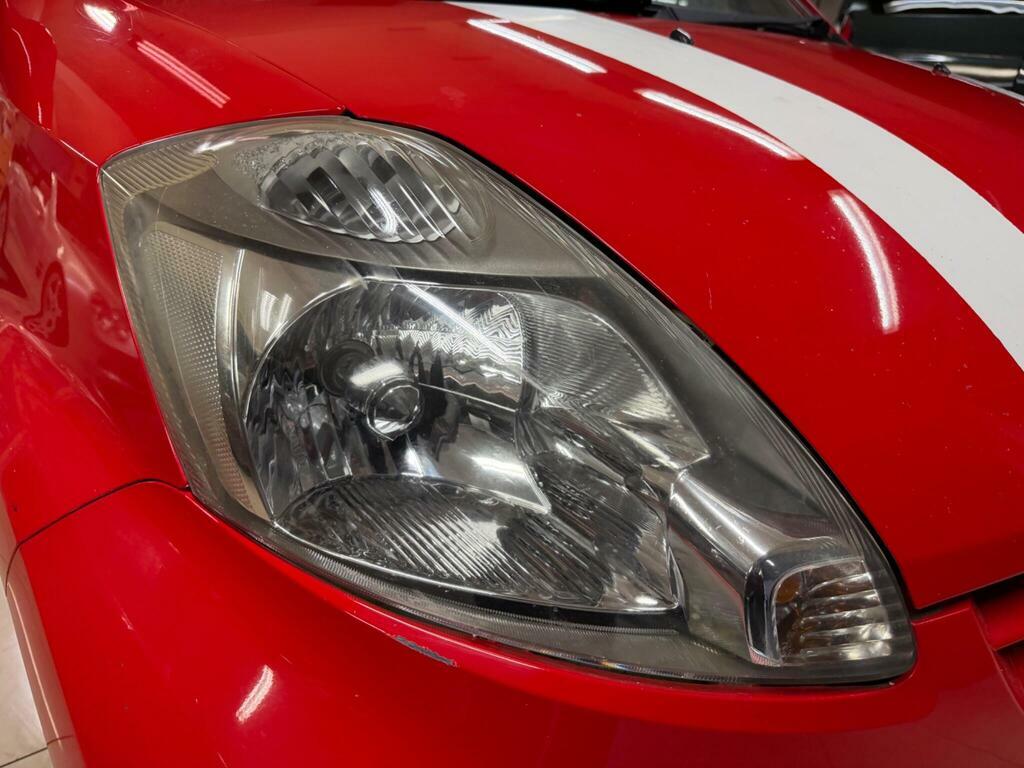 Daihatsu Sirion Hatchback Red #10