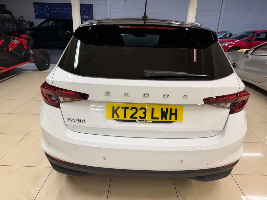 Skoda Fabia 1.0 Tsi Colour Edition Euro 6 S S KT23LWH White #5