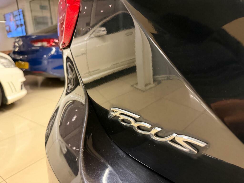 Ford Focus 1.6 Tdci Zetec Navigator Euro 5 S S BF64ENW Black #6