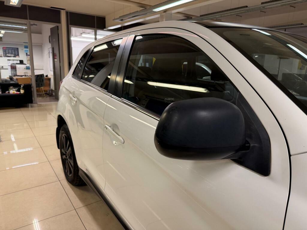 Mitsubishi ASX 1.8 Di-d 3 147 Bhp Black #13