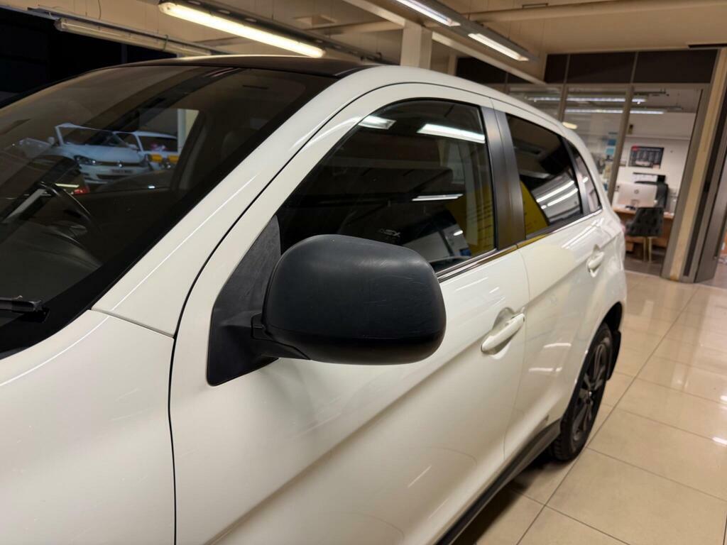 Mitsubishi ASX 1.8 Di-d 3 147 Bhp Black #14