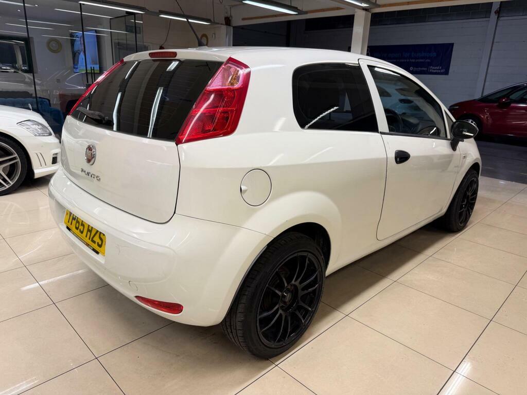 Fiat Punto 1.2 Pop Euro 6 White #6