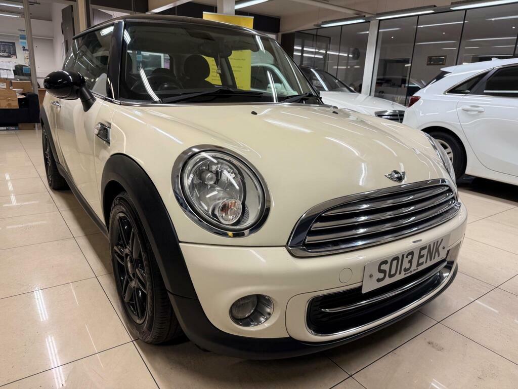 Mini Hatch 1.6 Cooper Baker Street Euro 6 S S White