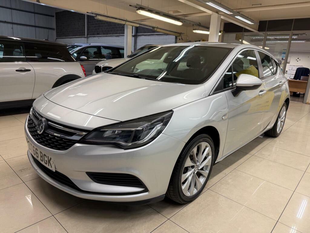 Vauxhall Astra 1.6 Cdti Blueinjection Tech Line Euro 6 DT66BGK Silver #3