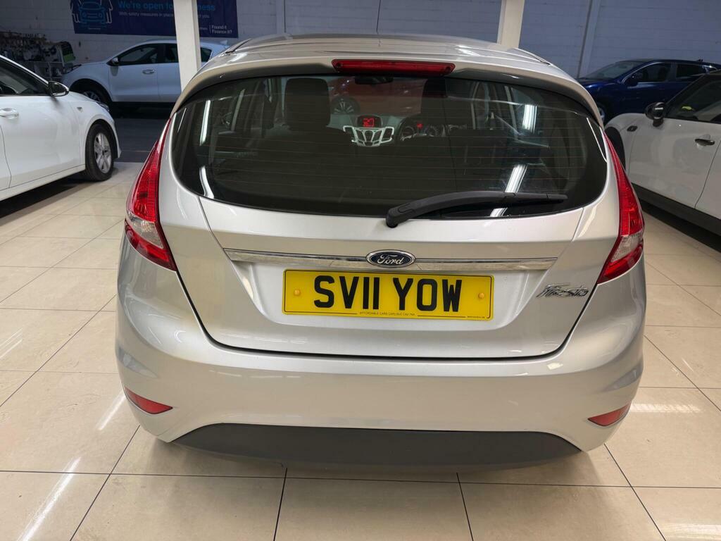 Ford Fiesta 1.4 Tdci Dpf Zetec SV11YOW Silver #5