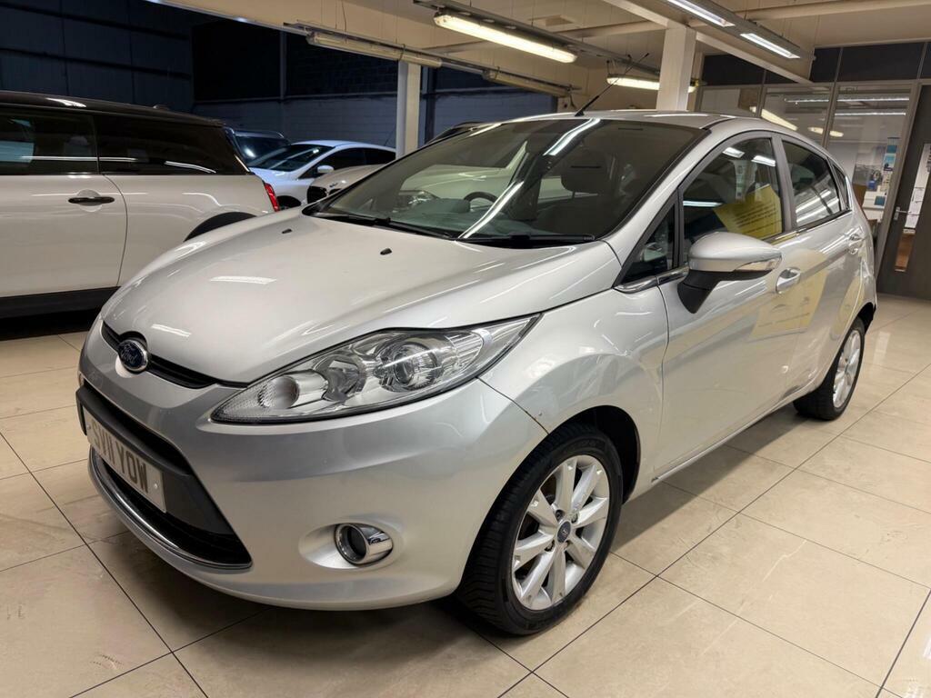 Ford Fiesta 1.4 Tdci Dpf Zetec SV11YOW Silver #3