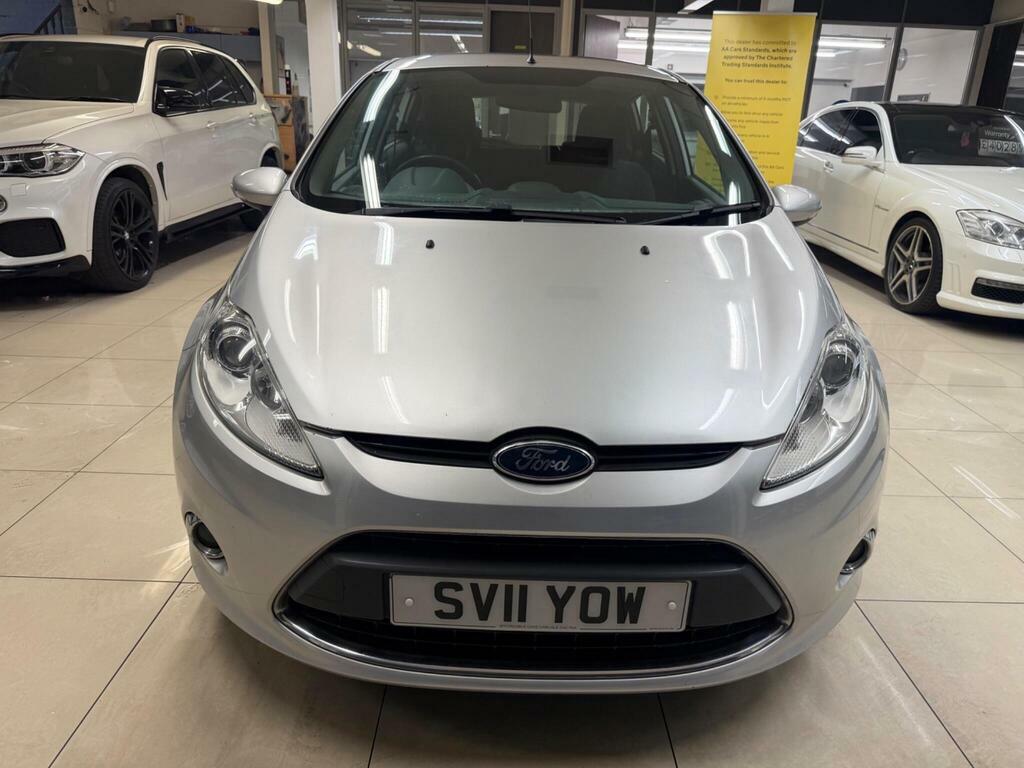 Ford Fiesta 1.4 Tdci Dpf Zetec SV11YOW Silver #2