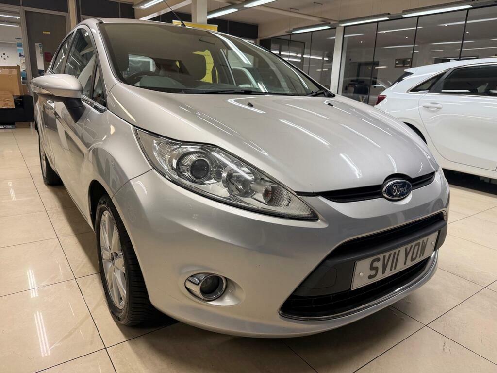 Ford Fiesta 1.4 Tdci Dpf Zetec Silver