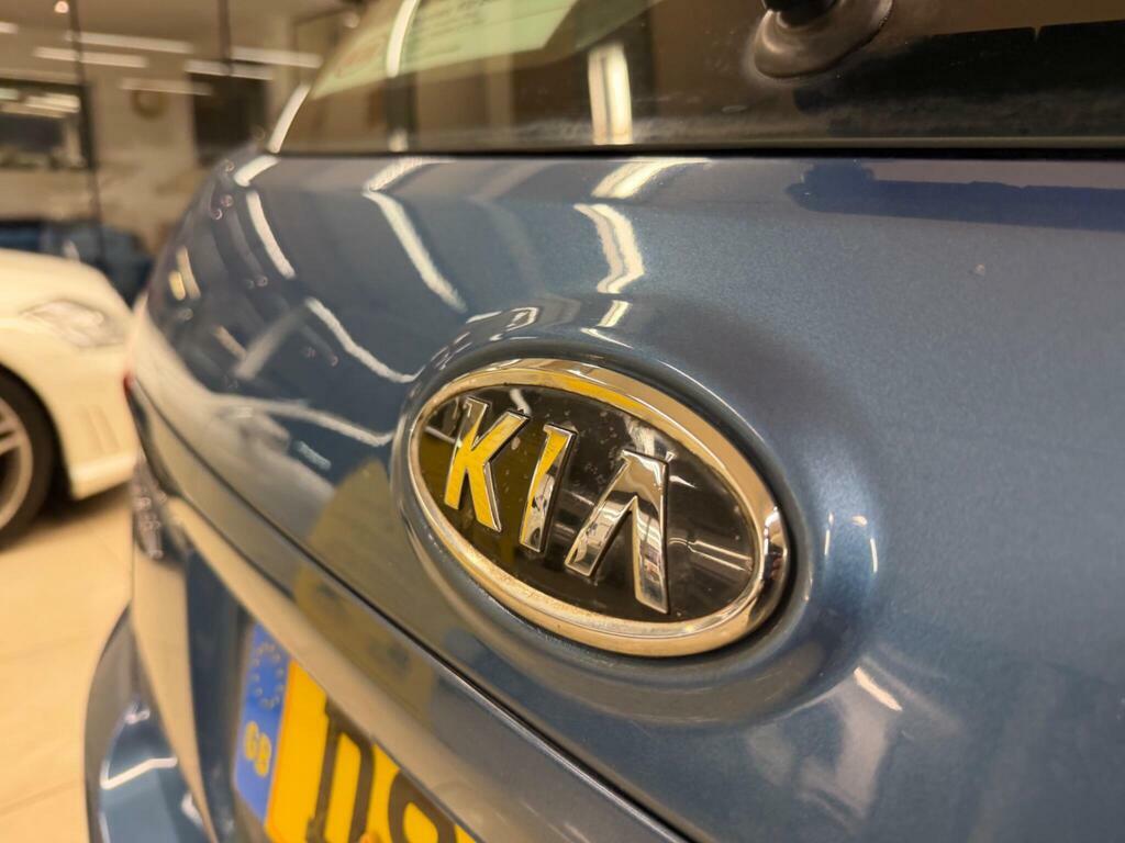 Kia Venga 1.4 Crdi 2 Blue #8
