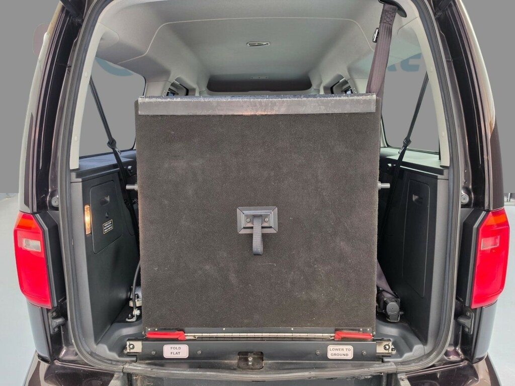 Volkswagen Caddy Maxi Life C20 2.0 Tdi Black Wheelchair Accessible Disabled Black #21