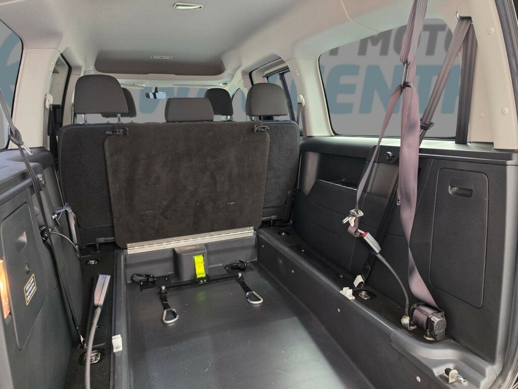 Volkswagen Caddy Maxi Life C20 2.0 Tdi Black Wheelchair Accessible Disabled Black #8