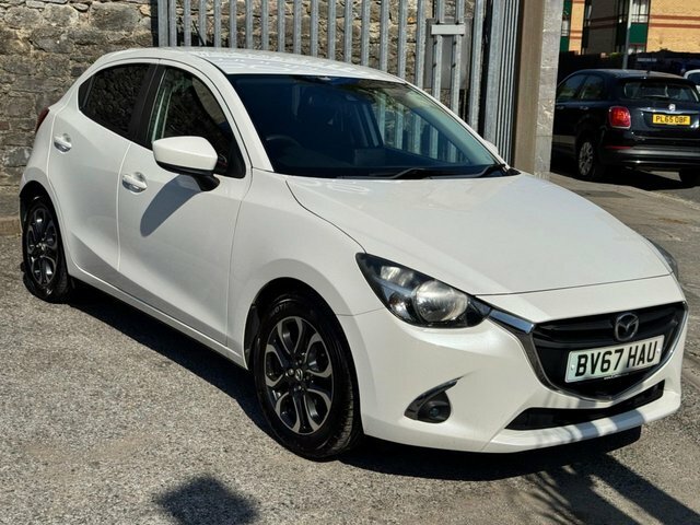 Mazda 2 2017 1.5 Skyactiv-g Tech Edition Hatchback Pet BV67HAU White #4
