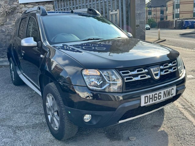 Dacia Duster 2017 1.5 Dci Laureate Suv 4Wd Eu DH66NWC Black #4
