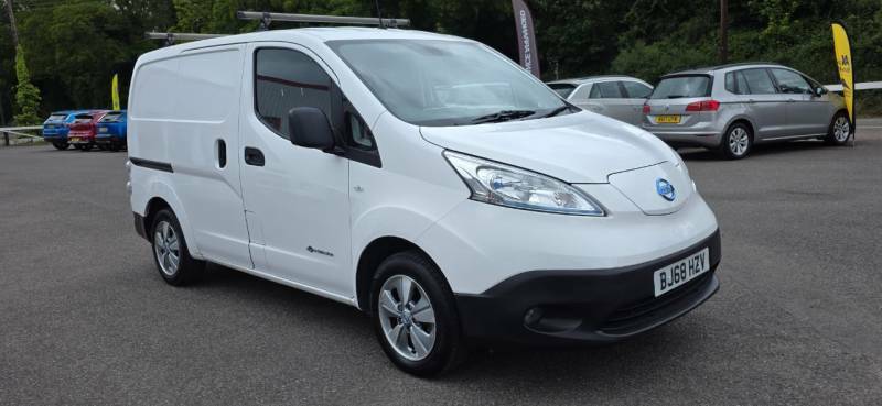 Nissan e-NV200 Combi White #3