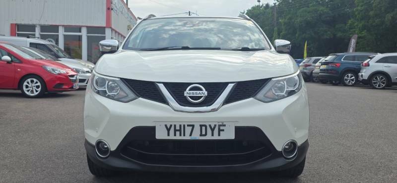 Nissan Qashqai 1.5 Dci N-connecta - 2017 17 YH17DYF White #2