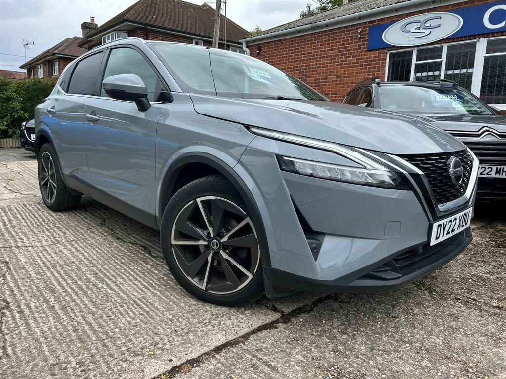 Nissan Qashqai 1.3 Dig-t Mhev Tekna Euro 6 Ss Grey