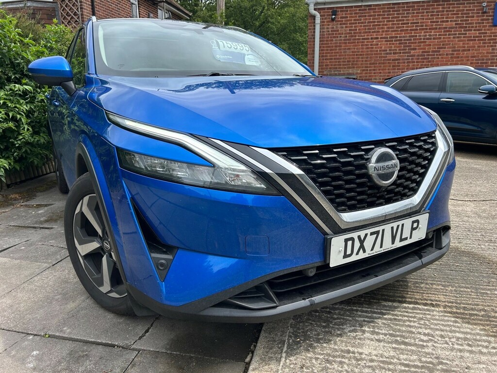 Nissan Qashqai 1.3 Dig-t Mhev N-connecta Xtron Euro 6 Ss DX71VLP Blue #2