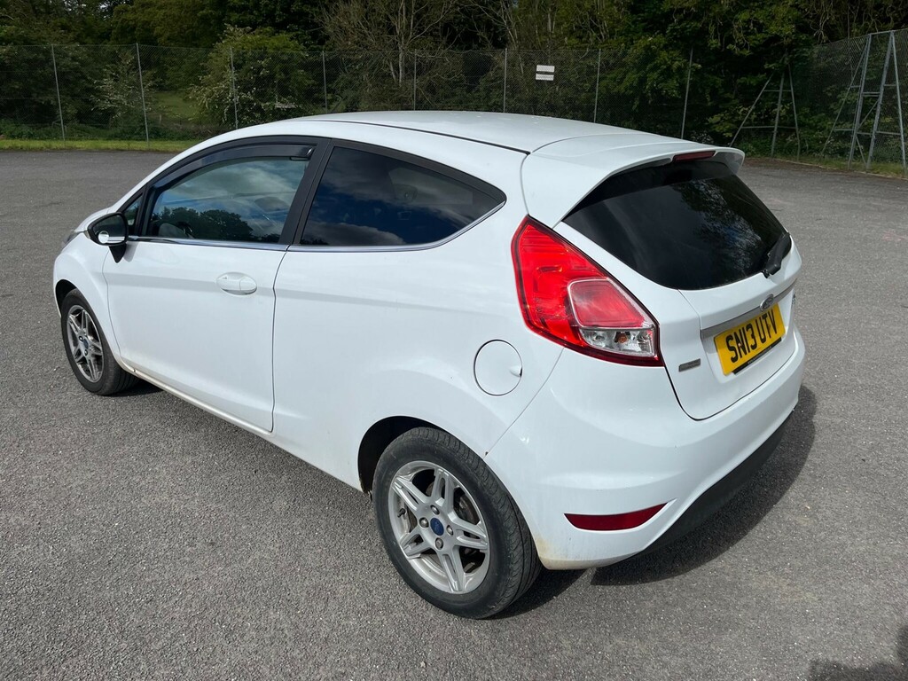Ford Fiesta 1.0T Ecoboost Zetec Euro 5 Ss SN13UTV White #3