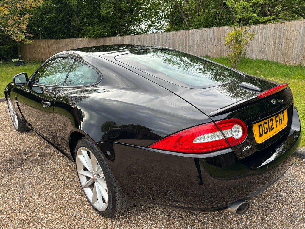 Jaguar XK V8 Former Keepers-low White #5