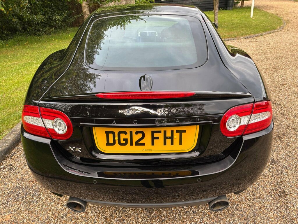 Jaguar XK V8 Former Keepers-low White #10