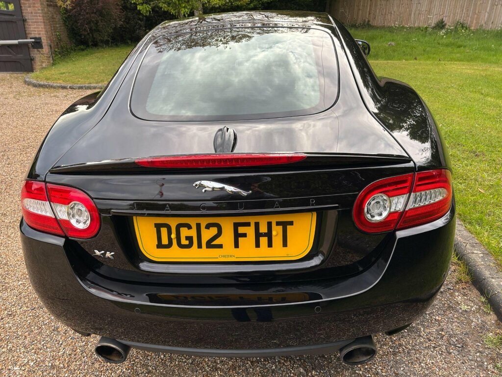 Jaguar XK V8 Former Keepers-low White #9