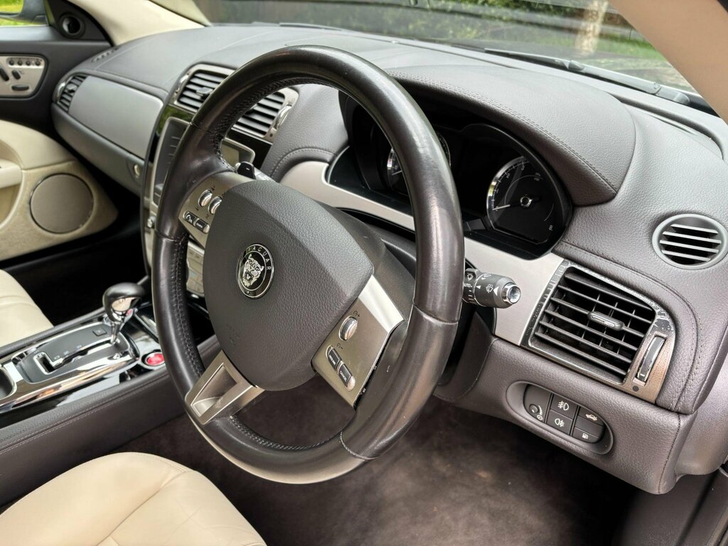 Jaguar XK Xk Auto Black #20
