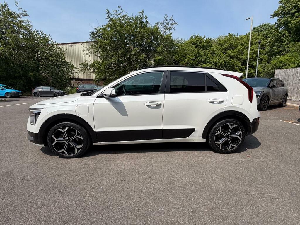Kia Niro 1.6 Gdi Phev 3 Dct A022THZ White #5