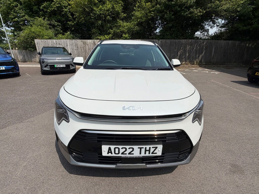 Kia Niro 1.6 Gdi Phev 3 Dct A022THZ White #6