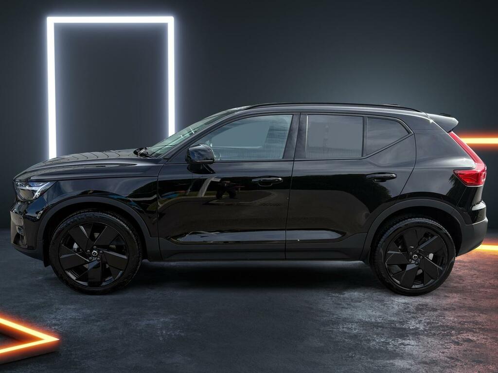 Volvo XC40 2.0 B4p Plus Black Edition RO75MUE Black #2