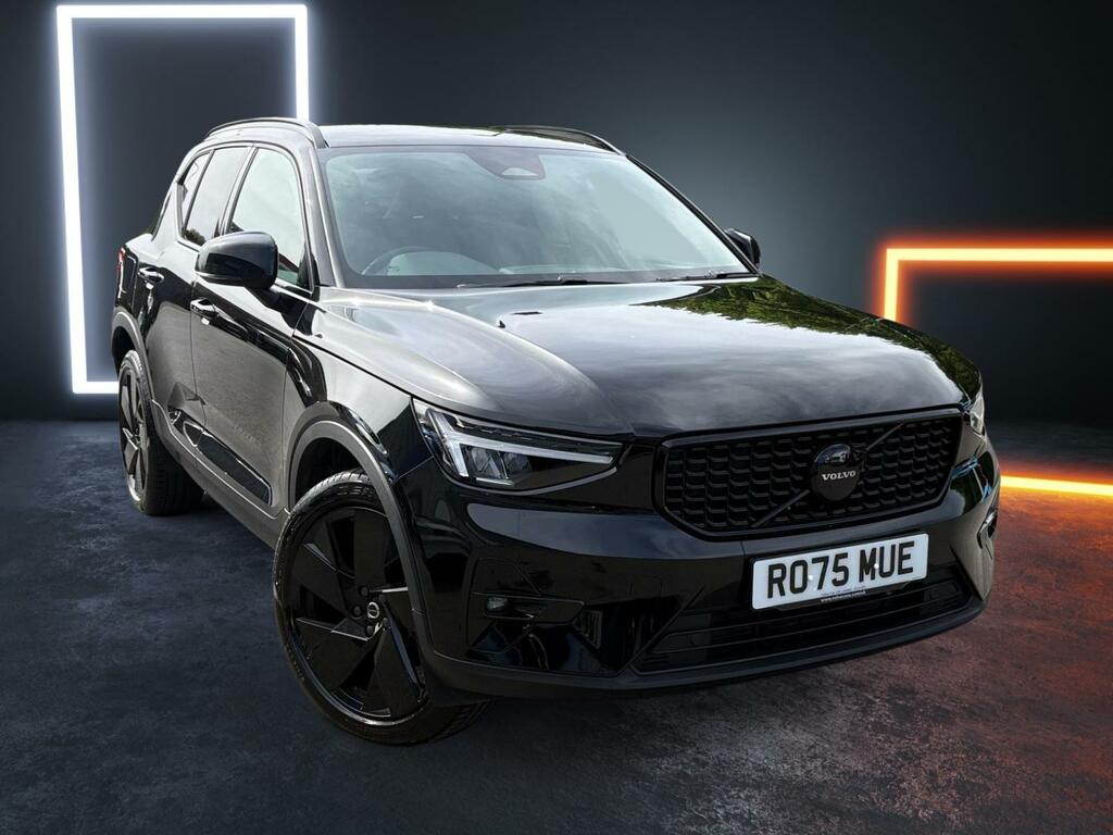 Volvo XC40 2.0 B4p Plus Black Edition Black