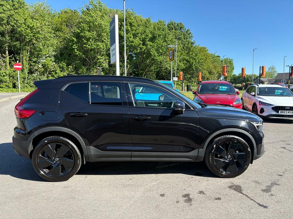 Volvo XC40 2.0 B4p Plus Black Edition RO75LWJ Black #6