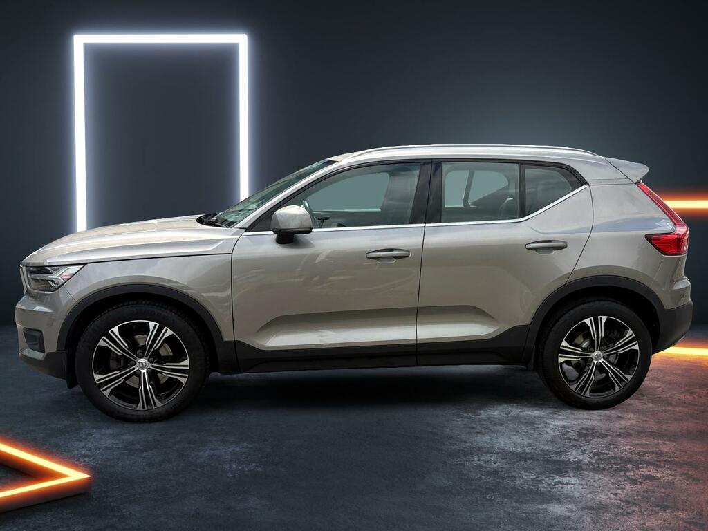 Volvo XC40 2.0 D4 190 Inscription Pro Awd Geartronic HX69PWJ Grey #2