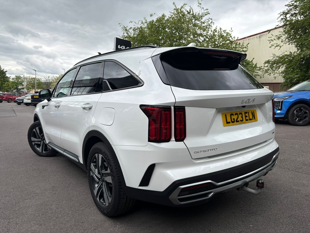 Kia Sorento 1.6 T-gdi Hev Edition White #4