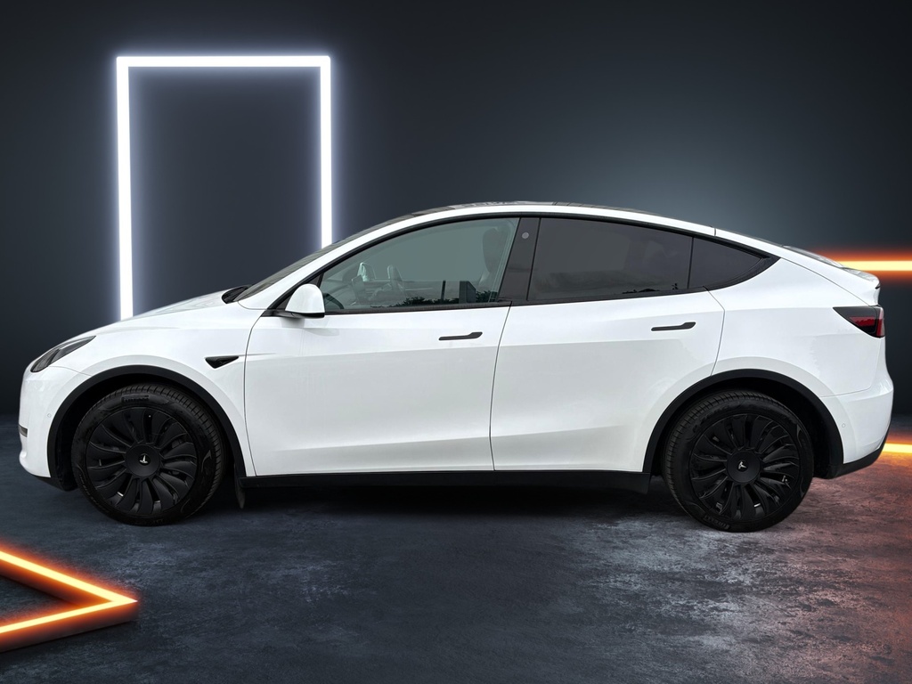 Tesla Model Y Long Range Awd AF72PLX White #2